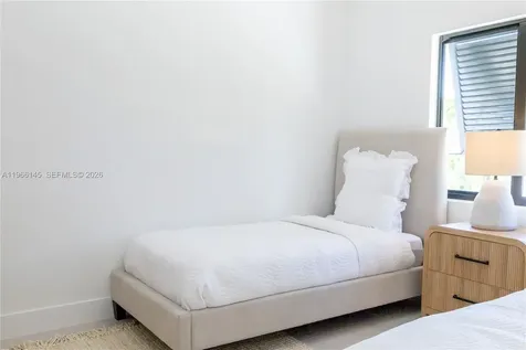 1420 SW 17th Street Miami FL 33145