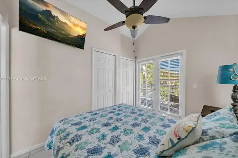 5036 Sunset Village Drive Duck FL 33050
