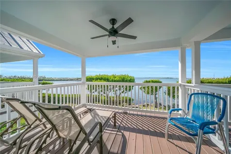 5036 Sunset Village Drive Duck FL 33050