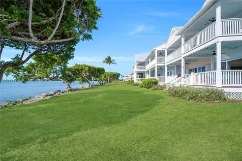 5036 Sunset Village Drive Duck FL 33050