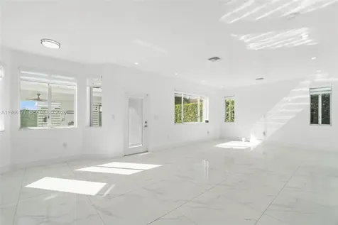 15786 SW 141st Street Miami FL 33196