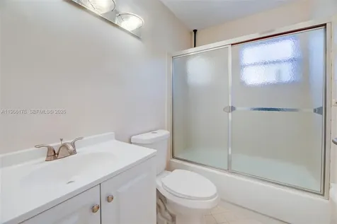 3246 NW 47 Avenue Coconut Creek FL 33063