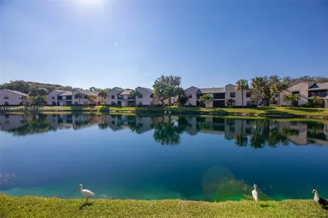 3246 NW 47 Avenue Coconut Creek FL 33063