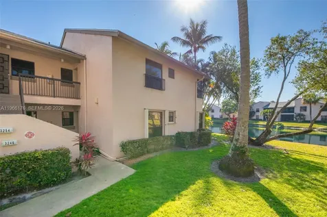 3246 NW 47 Avenue Coconut Creek FL 33063