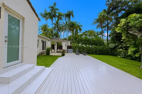 775 NE 76th Street Miami FL 33138