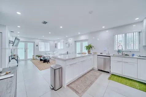 2841 SW 24th Terrace Miami FL 33145
