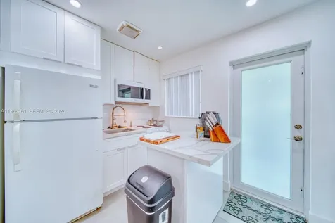 2841 SW 24th Terrace Miami FL 33145
