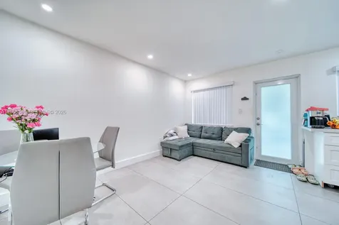 2841 SW 24th Terrace Miami FL 33145