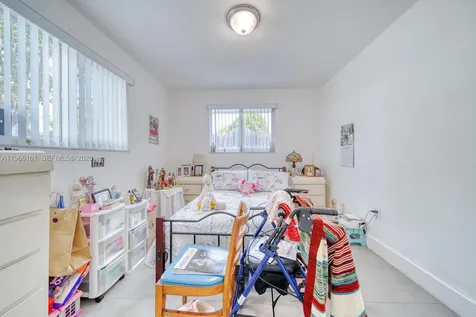 2841 SW 24th Terrace Miami FL 33145
