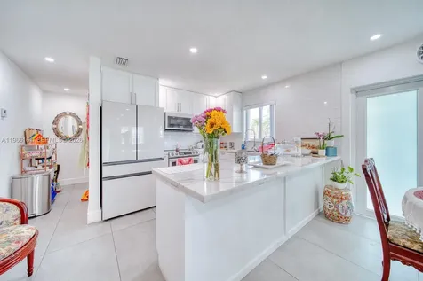 2841 SW 24th Terrace Miami FL 33145
