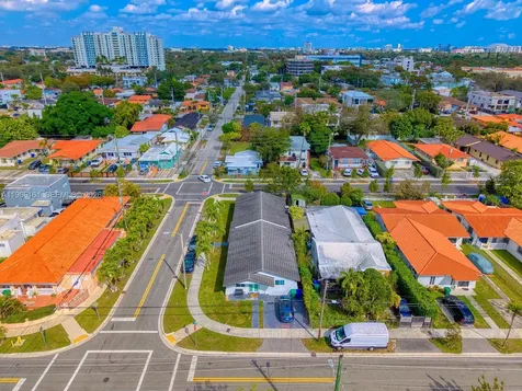 2841 SW 24th Terrace Miami FL 33145