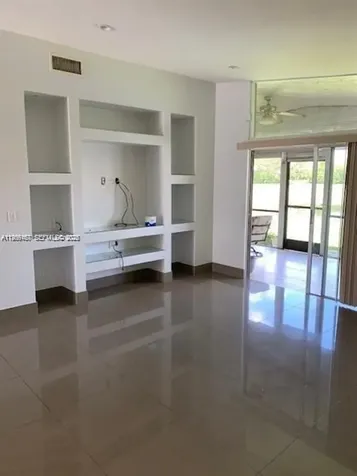 504 Woodgate Circle Sunrise FL 33326
