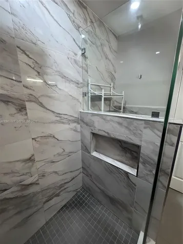 504 Woodgate Circle Sunrise FL 33326