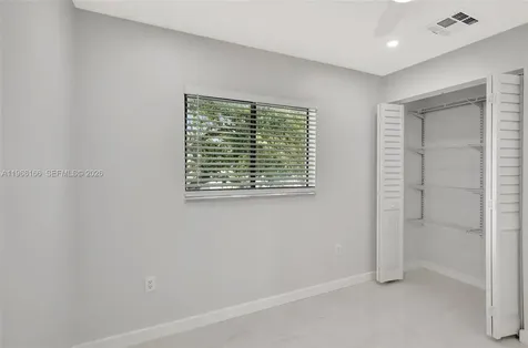3916 NW 207th St Road Miami Gardens FL 33055