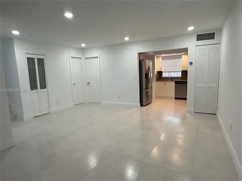 6712 SW 114th Avenue Miami FL 33173