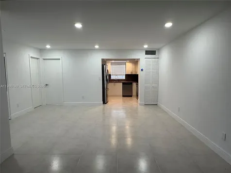 6712 SW 114th Avenue Miami FL 33173