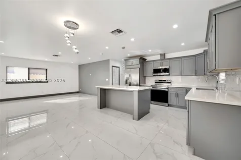 2221 Charleston Street Hollywood FL 33020