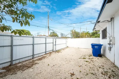 2221 Charleston Street Hollywood FL 33020