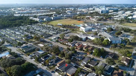 2221 Charleston Street Hollywood FL 33020