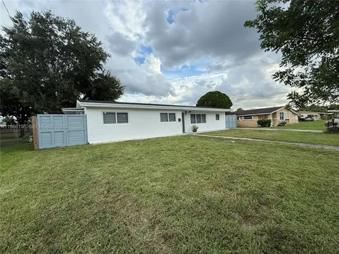 1950 NW 190th Terrace Miami Gardens FL 33056