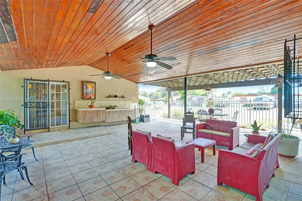 6501 SW 30th Street Miami FL 33155