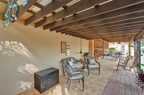 6501 SW 30th Street Miami FL 33155