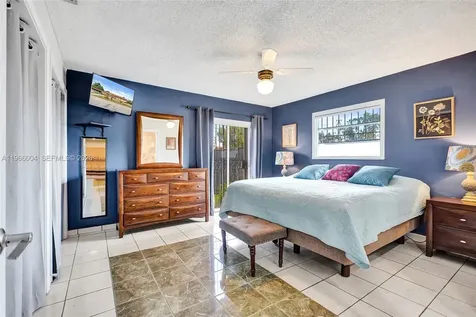 6501 SW 30th Street Miami FL 33155