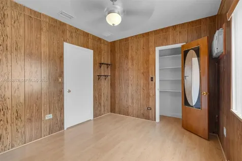 1763 NE 180th Street North Miami Beach FL 33162