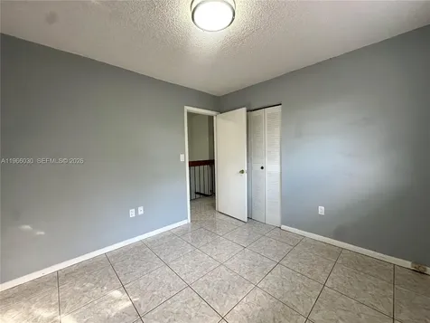550 SW 115th Avenue Sweetwater FL 33174