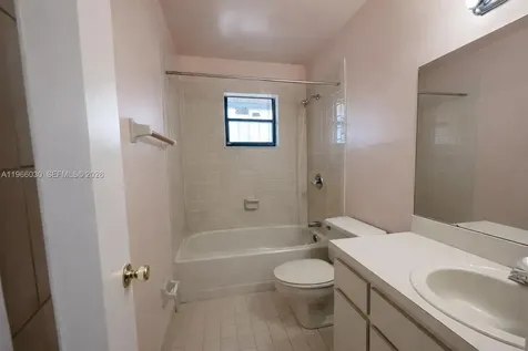 550 SW 115th Avenue Sweetwater FL 33174