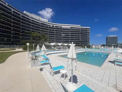 900 Bay Drive Miami Beach FL 33141