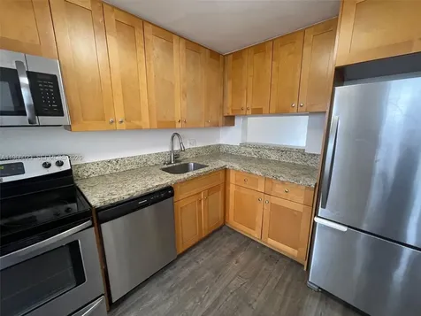 4700 Washington Street Hollywood FL 33021