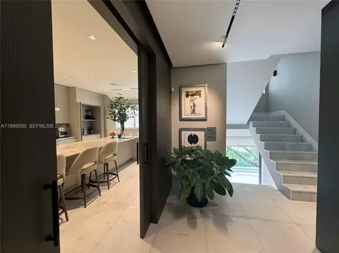 2000 S Bayshore Drive Miami FL 33133