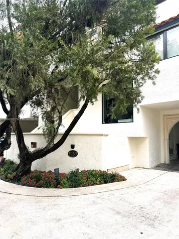 2000 S Bayshore Drive Miami FL 33133