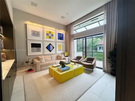 2000 S Bayshore Drive Miami FL 33133