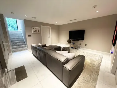 2000 S Bayshore Drive Miami FL 33133