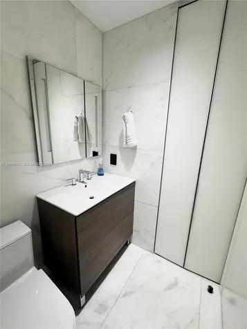 2000 S Bayshore Drive Miami FL 33133
