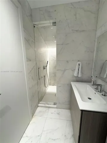 2000 S Bayshore Drive Miami FL 33133