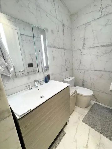 2000 S Bayshore Drive Miami FL 33133