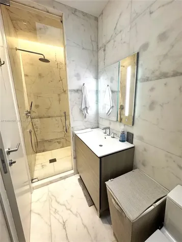 2000 S Bayshore Drive Miami FL 33133