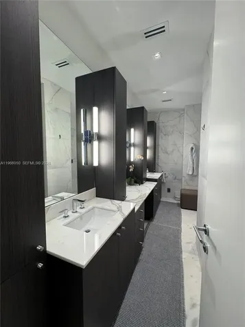 2000 S Bayshore Drive Miami FL 33133