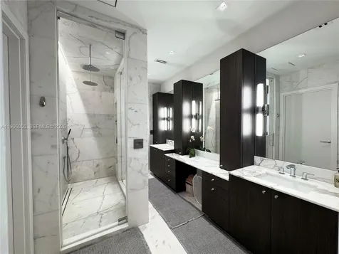 2000 S Bayshore Drive Miami FL 33133