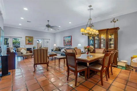 423 NE 23rd Street Wilton Manors FL 33305