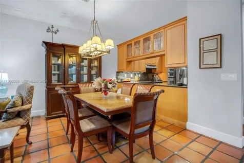 423 NE 23rd Street Wilton Manors FL 33305