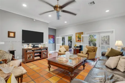 423 NE 23rd Street Wilton Manors FL 33305