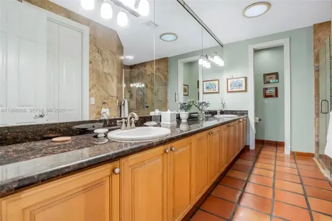 423 NE 23rd Street Wilton Manors FL 33305
