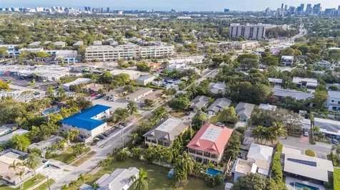 423 NE 23rd Street Wilton Manors FL 33305