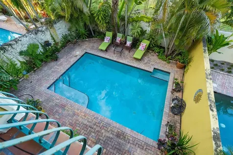 423 NE 23rd Street Wilton Manors FL 33305