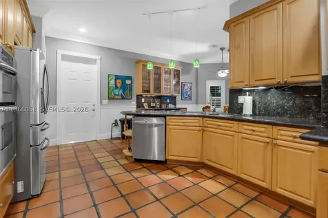 423 NE 23rd Street Wilton Manors FL 33305