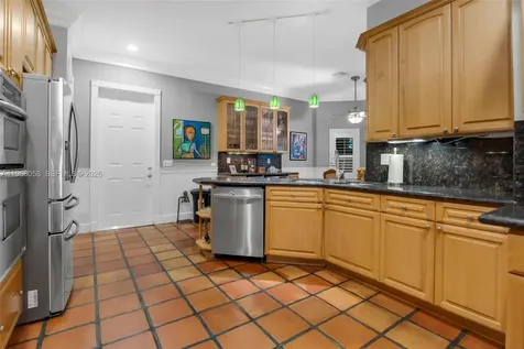 423 NE 23rd Street Wilton Manors FL 33305